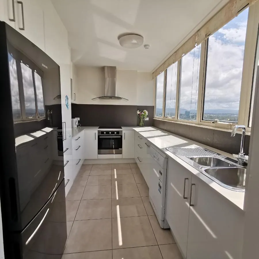 Condor Apartments By Gold Coast Premium Aparthotel