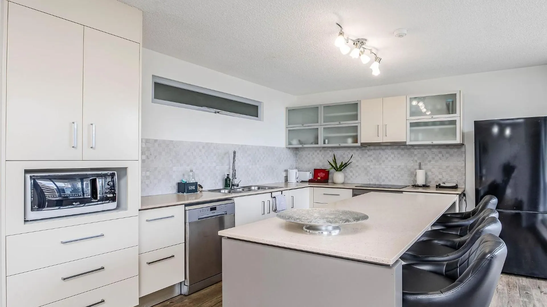 Condor Apartments By Gold Coast Premium Aparthotel